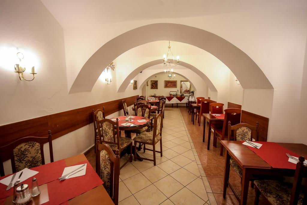 Hotel Donatello Prague Extérieur photo