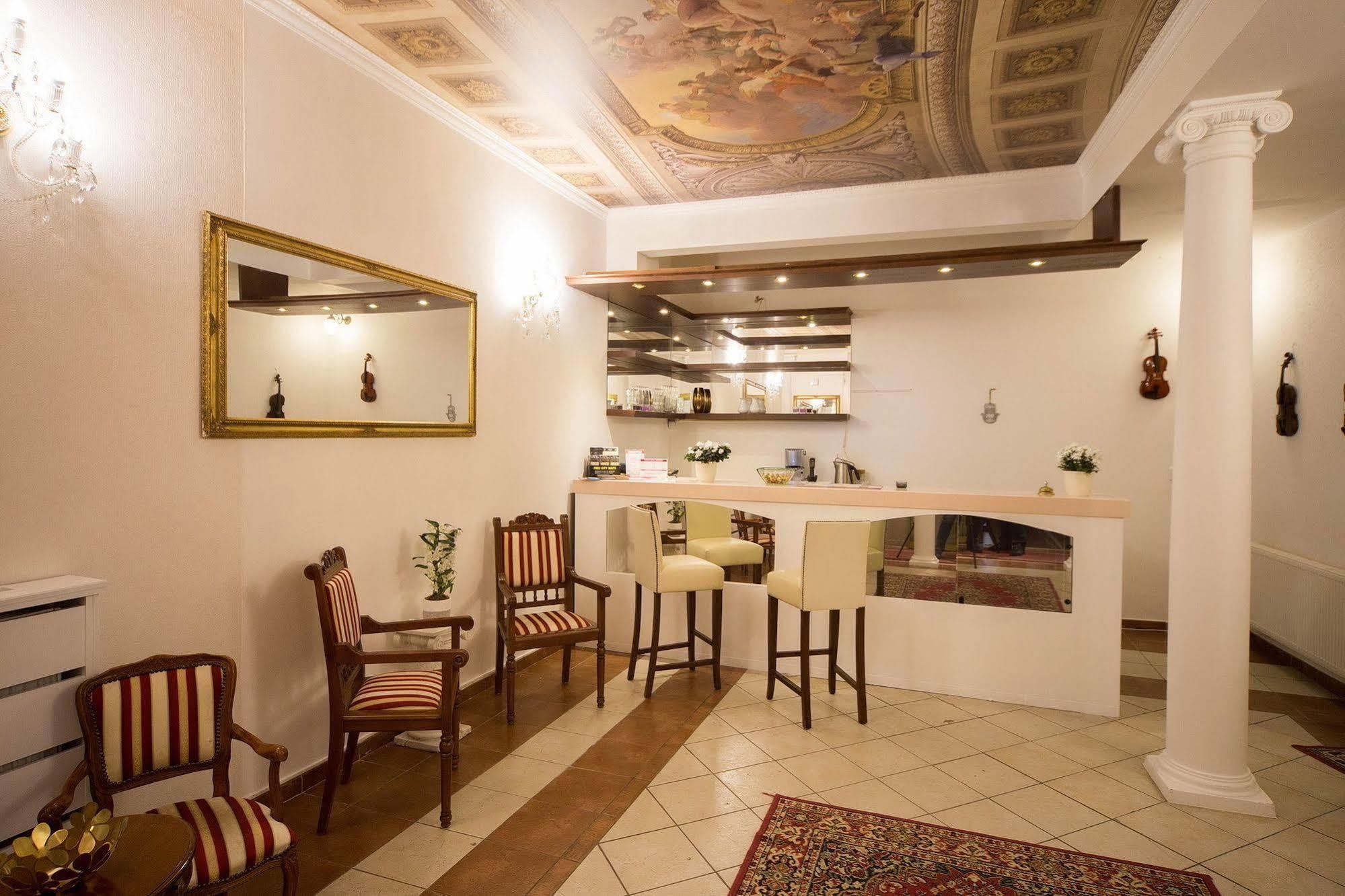 Hotel Donatello Prague Extérieur photo