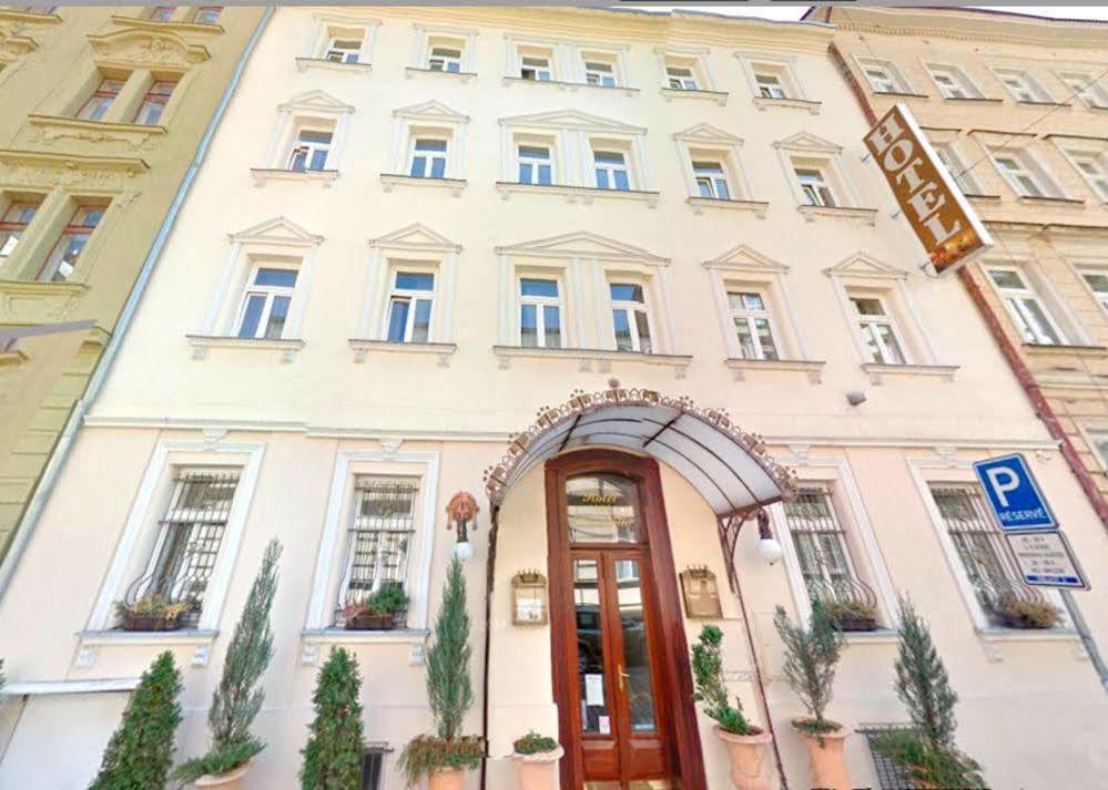 Hotel Donatello Prague Extérieur photo